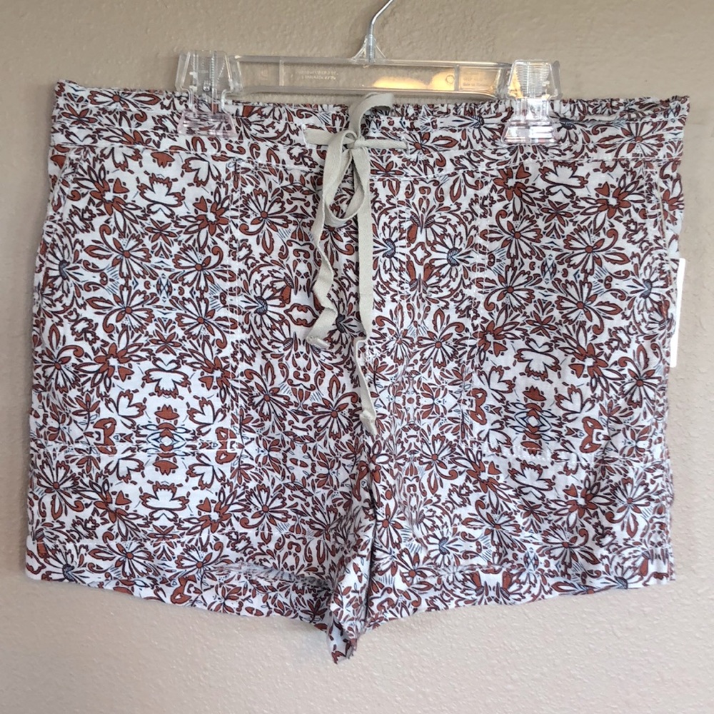 Caslon linen shorts.  Size S